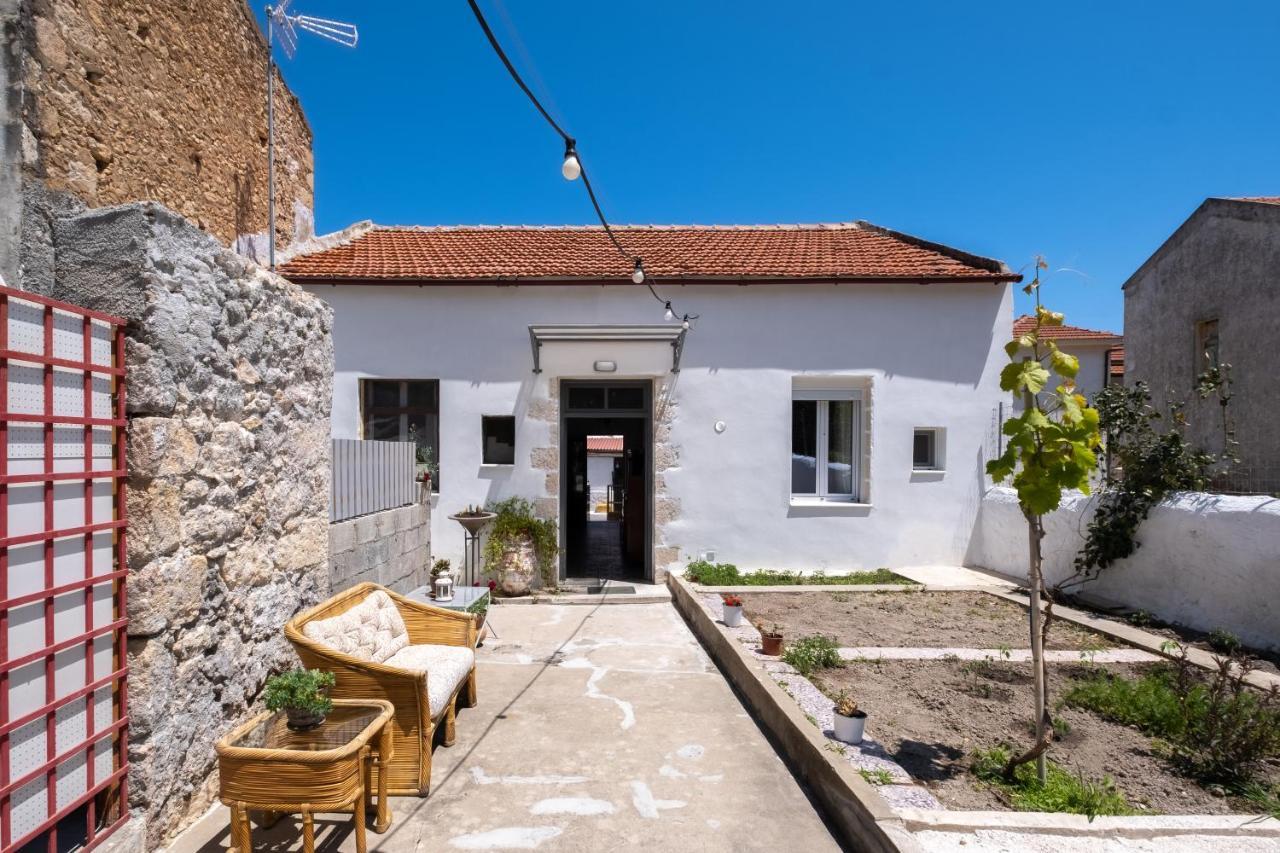 Jasmine Home By The Sea By 8Essentially Kalyves Zewnętrze zdjęcie